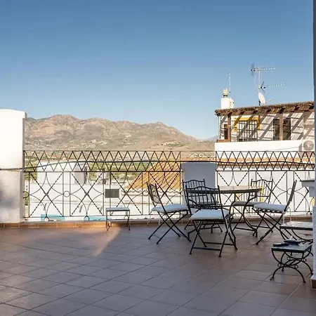 بيت للعطل Authentic, Huge Terrace Sea & Mountain Views *